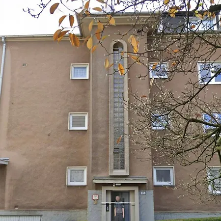 Modernes Apartment In Elberfeld Mit Boxspringbett Und Wlan * 伍珀塔尔