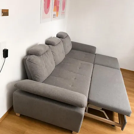 Modernes In Elberfeld Mit Boxspringbett Und Wlan