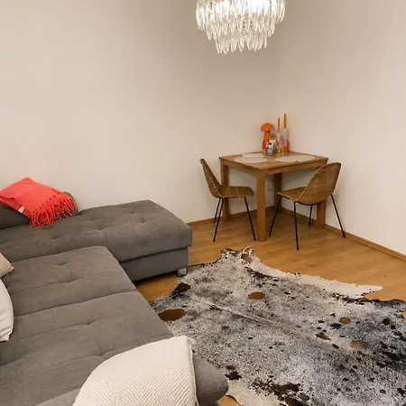 Modernes In Elberfeld Mit Boxspringbett Und Wlan شقة وبرتال