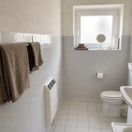 شقة Modernes In Elberfeld Mit Boxspringbett Und Wlan